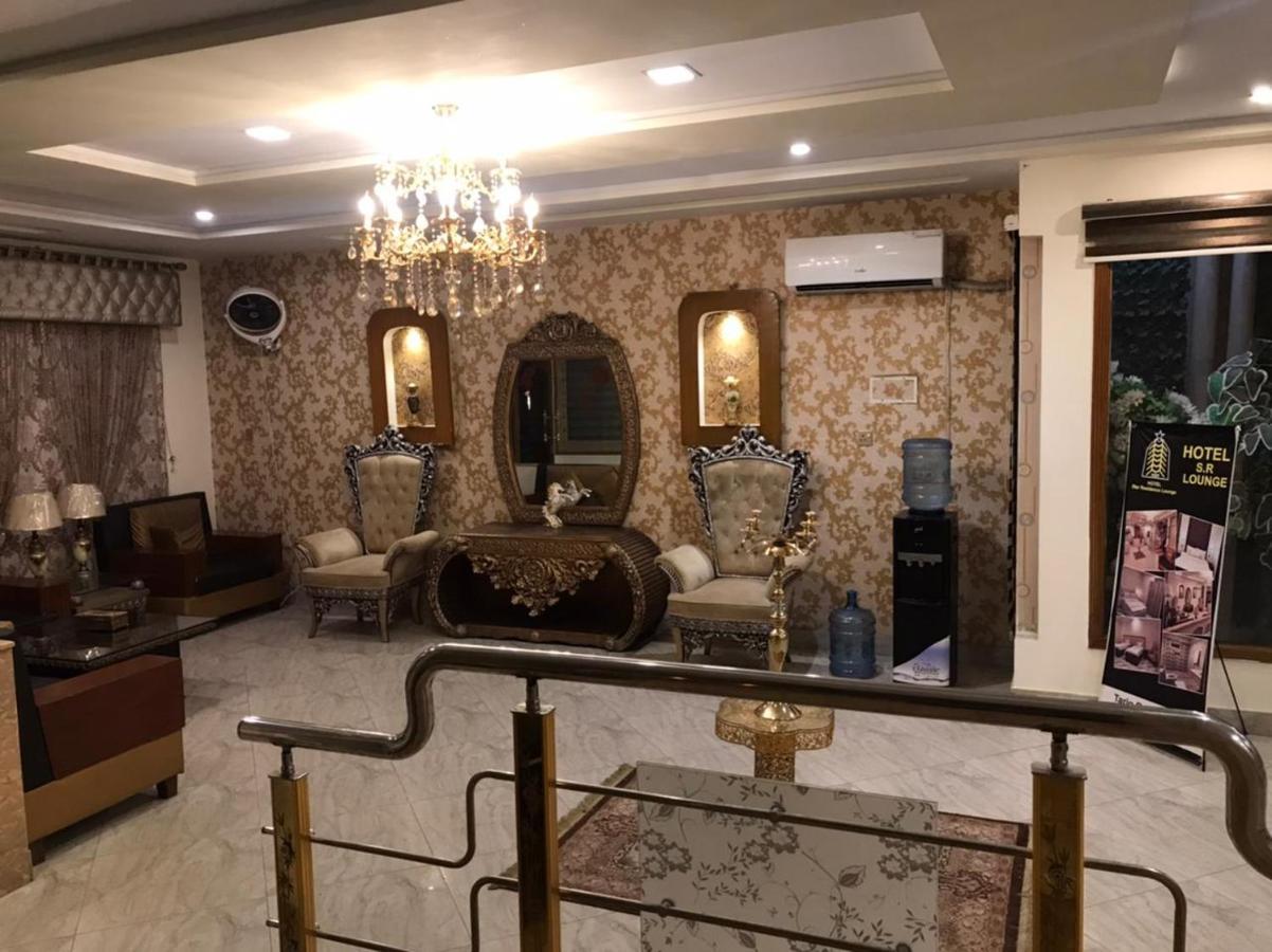 Hotel S.R. Lounge Multan Ngoại thất bức ảnh